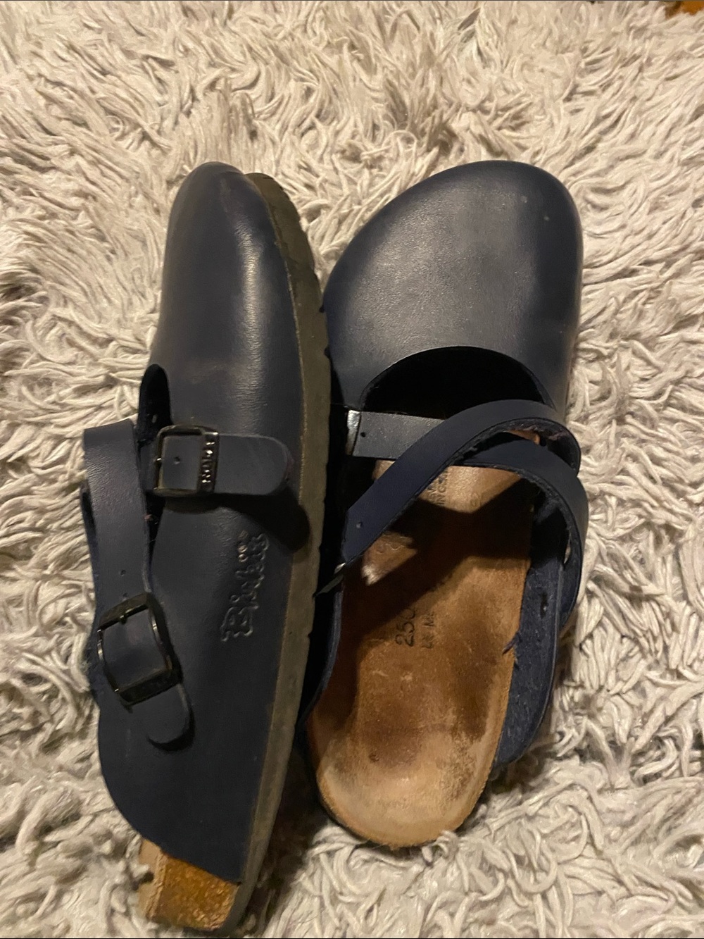 Birkenstock Navy Blue Mary Jane Clogs with cute crossover adjustable straps - Picture 3 of 5